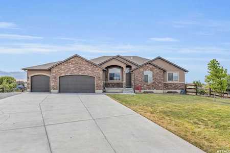 819 Gold Nugget Way Grantsville, UT 84029