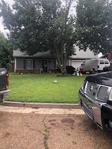 6614 Elmore Woods Cv Memphis, TN 38134