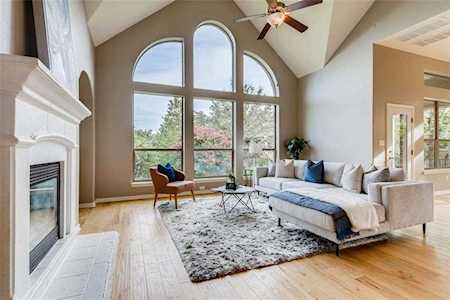 4704 Mont Blanc DR Bee Cave, TX 78738