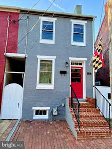 37 5th St Frederick, MD 21701