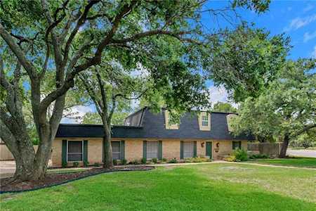 4601 Greystone DR Austin, TX 78731