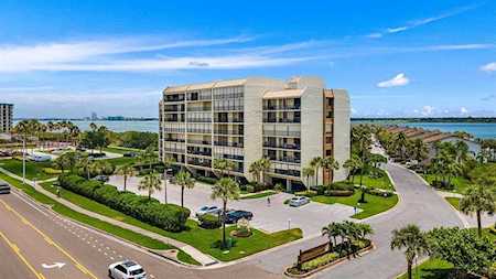1581 Gulf Blvd #201N Clearwater, FL 33767