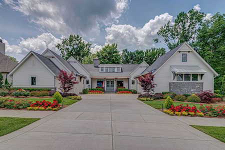 8463 Heirloom Blvd College Grove, TN 37046