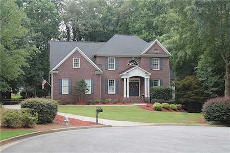 1635 Maple Grove Ct Cumming, GA 30041