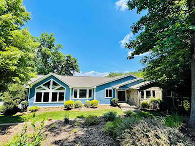 174 Virginia Key Union Hall, VA 24176