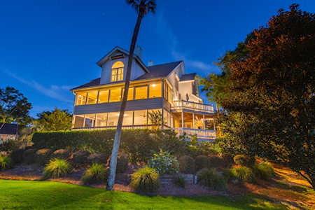 58 Seagrass Ln Isle Of Palms, SC 29451