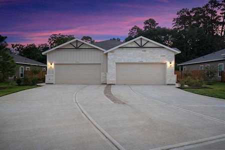 9740 & 9744 Grosbeak Ln Magnolia, TX 77354