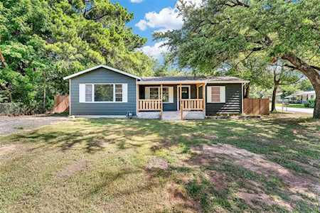 617 Alfred Drive Azle, TX 76020