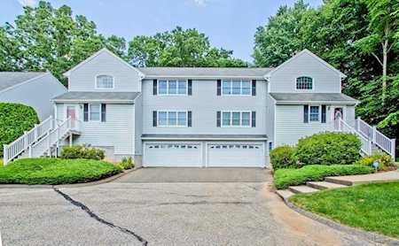 9 Shadow Brook Est #9 South Hadley, MA 01075