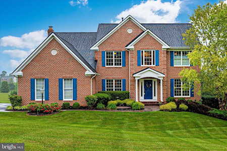 6159 Osprey Ridge Dr Mount Airy, MD 21771