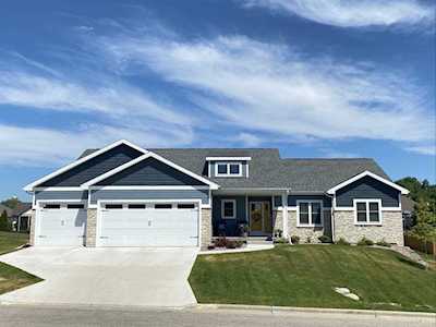 7746 Stonecrop Way Deforest, WI 53532