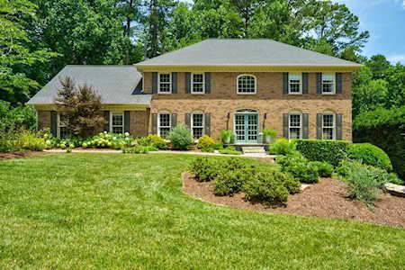 7480 Brigham Dr Sandy Springs, GA 30350