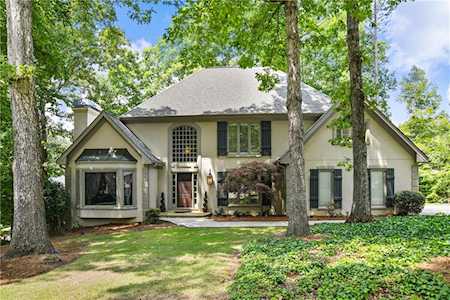 2565 Whisper Wind Ct Roswell, GA 30076