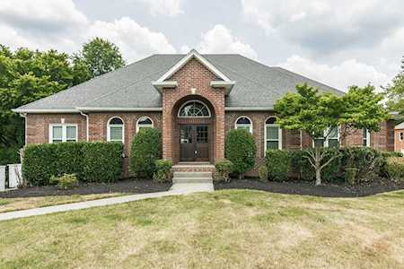 1014 Heritage Woods Dr Hendersonville, TN 37075