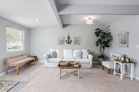 156 Central Avenue Buckeye Lake, OH 43008