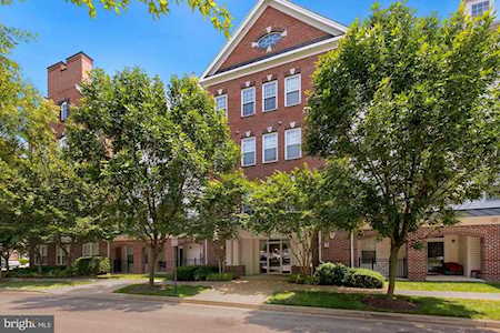 5801 Clipper Ln #404 Clarksville, MD 21029