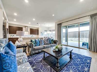 2855 Kettle Creek Drive Frisco, TX 75034