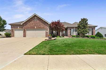 653 Bethany Ln Wentzville, MO 63385