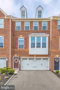 41888 Country Inn Terrace Aldie, VA 20105
