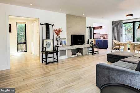 6 Cumberland Ct Annapolis, MD 21401