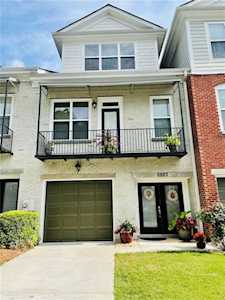 5923 Brookside Oak Circle Norcross, GA 30093