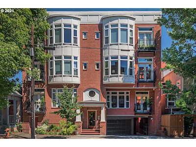 2537 NW Thurman St #202 Portland, OR 97210