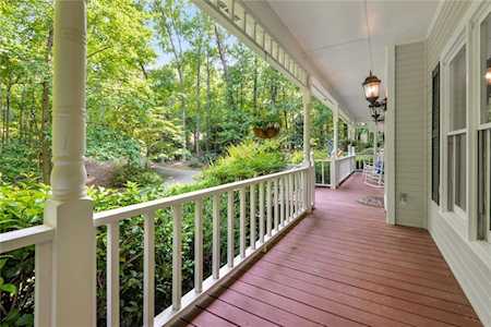 5230 Hermitage Dr Powder Springs, GA 30127