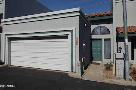 8611 N 67th Drive Peoria, AZ 85345