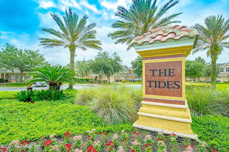 8713 Little Swift Cir Jacksonville, FL 32256