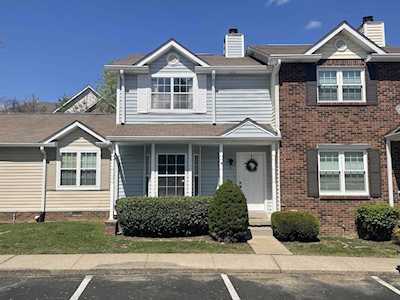 5 Rolling Meadows Dr Goodlettsville, TN 37072