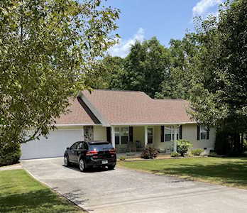 314 Carriage Dr Crossville, TN 38555
