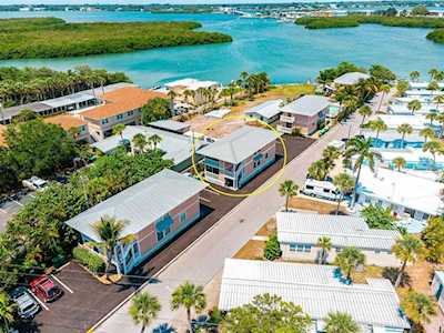 2375 N Beach Rd #1A Englewood, FL 34223