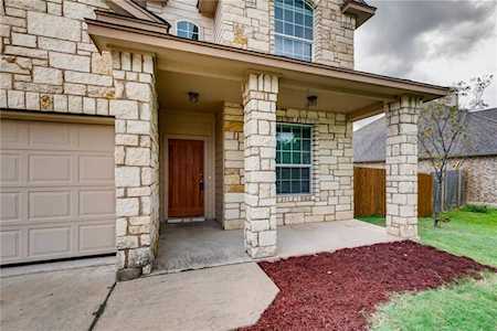 312 Otono LOOP Kyle, TX 78640