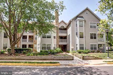5616 Willoughby Newton Dr #23 Centreville, VA 20120