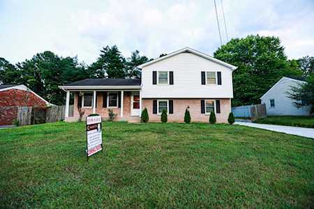 6589 Cabot Dr Nashville, TN 37209