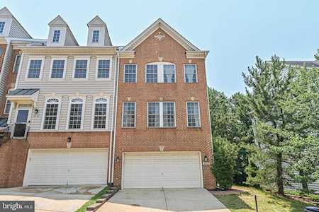 9666 Potters Hill Circle Lorton, VA 22079