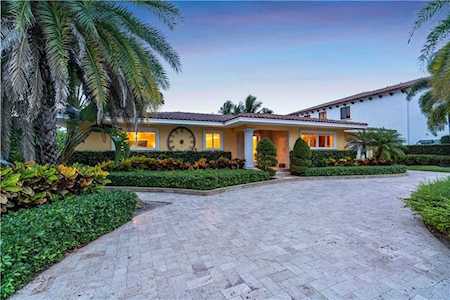 2536 NE 27th St Lighthouse Point, FL 33064