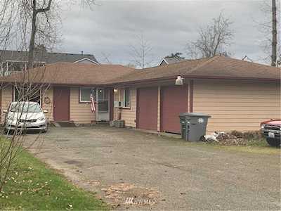 10205 13th Ave Ct E Tacoma, WA 98445