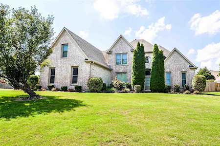 7647 W Barker Woods Cv Bartlett, TN 38002