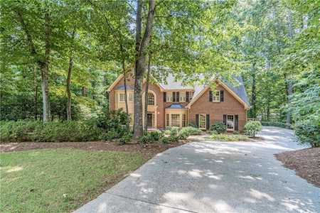 5385 Laithbank Ln Johns Creek, GA 30022