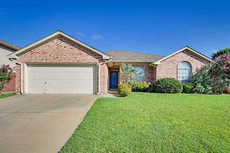 5105 Ivycrest Trail Arlington, TX 76017