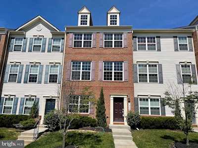 7936 Pettigrew St Elkridge, MD 21075