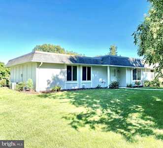 10 Finsbury Park Ct #46 Silver Spring, MD 20906
