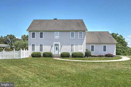 1520 Herrs Ridge Rd Gettysburg, PA 17325