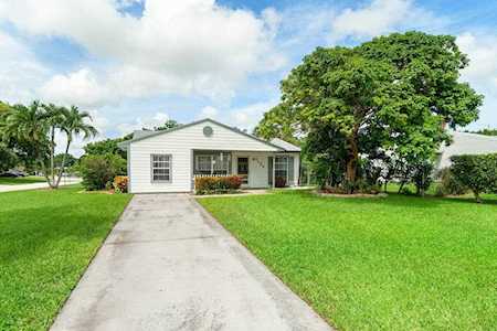 5128 Silver Maple Lane Boynton Beach, FL 33472