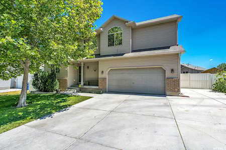 2637 S Zirconium Dr Magna, UT 84044