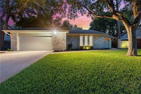 4707 Trail Crest CIR Austin, TX 78735
