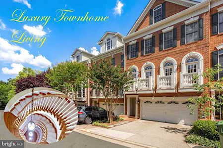 7713 Spoleto #5 Mclean, VA 22102