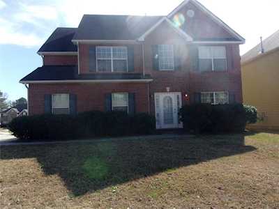 620 Superior Way Fairburn, GA 30213