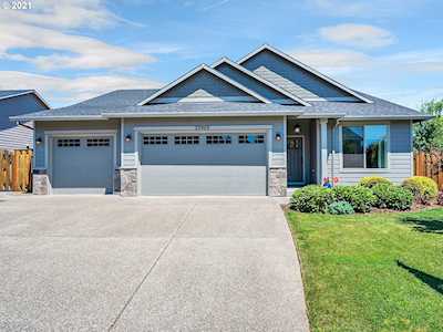 33969 SE Uhlman Ln Scappoose, OR 97056